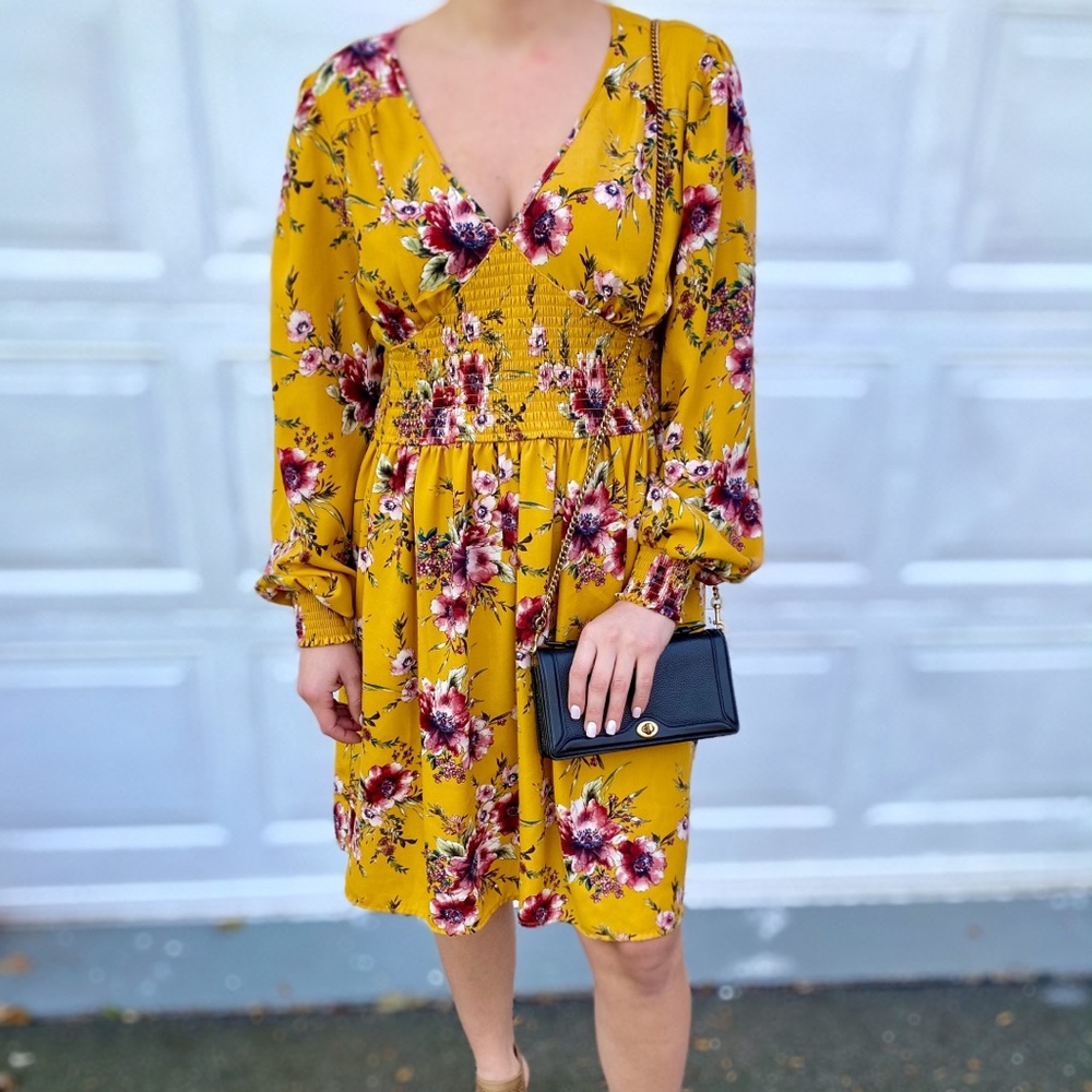CUFF LONG SLEEVE FLORAL DRESS